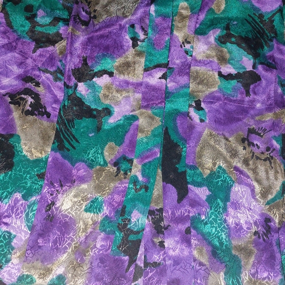 EJ Harper Women's Geometric Top - Picture 2 of 6